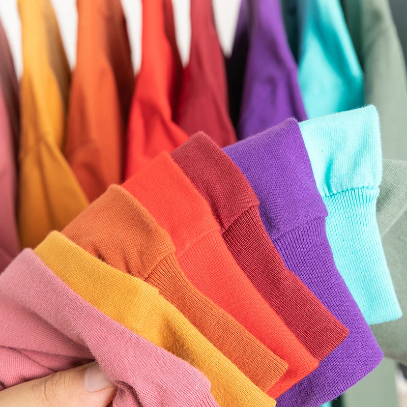 ユニバーサルオーバルTシャツは本当に通年で着られるのか？実際の使い心地と選び方を徹底解説