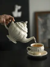 エレガントなフレンチスタイルのティーポットとカップセット【骨 china セラミック・豪華デザイン・家庭用】（セットアップ対応）