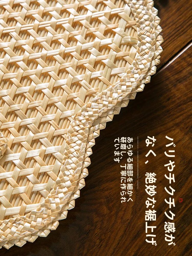 手織りの夏用麦わら扇子：夏キャンプで涼しさを実現する古風な手動扇子