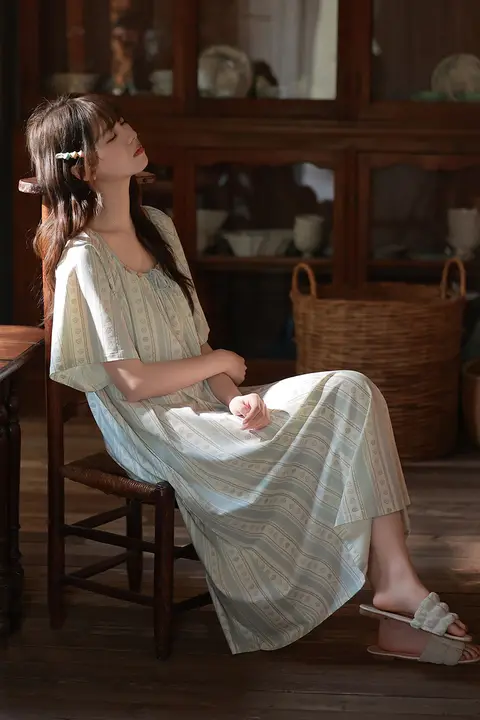 胸パッド付きコットン製マタニティスリップドレス【夏用・大きいサイズ・かわいらしいデザイン・ホームウェア】（セットアップ対応）