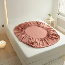 シンプルな無地デザインの全棉ベッドシーツ【白鹅绒使用・マットレス保護用】