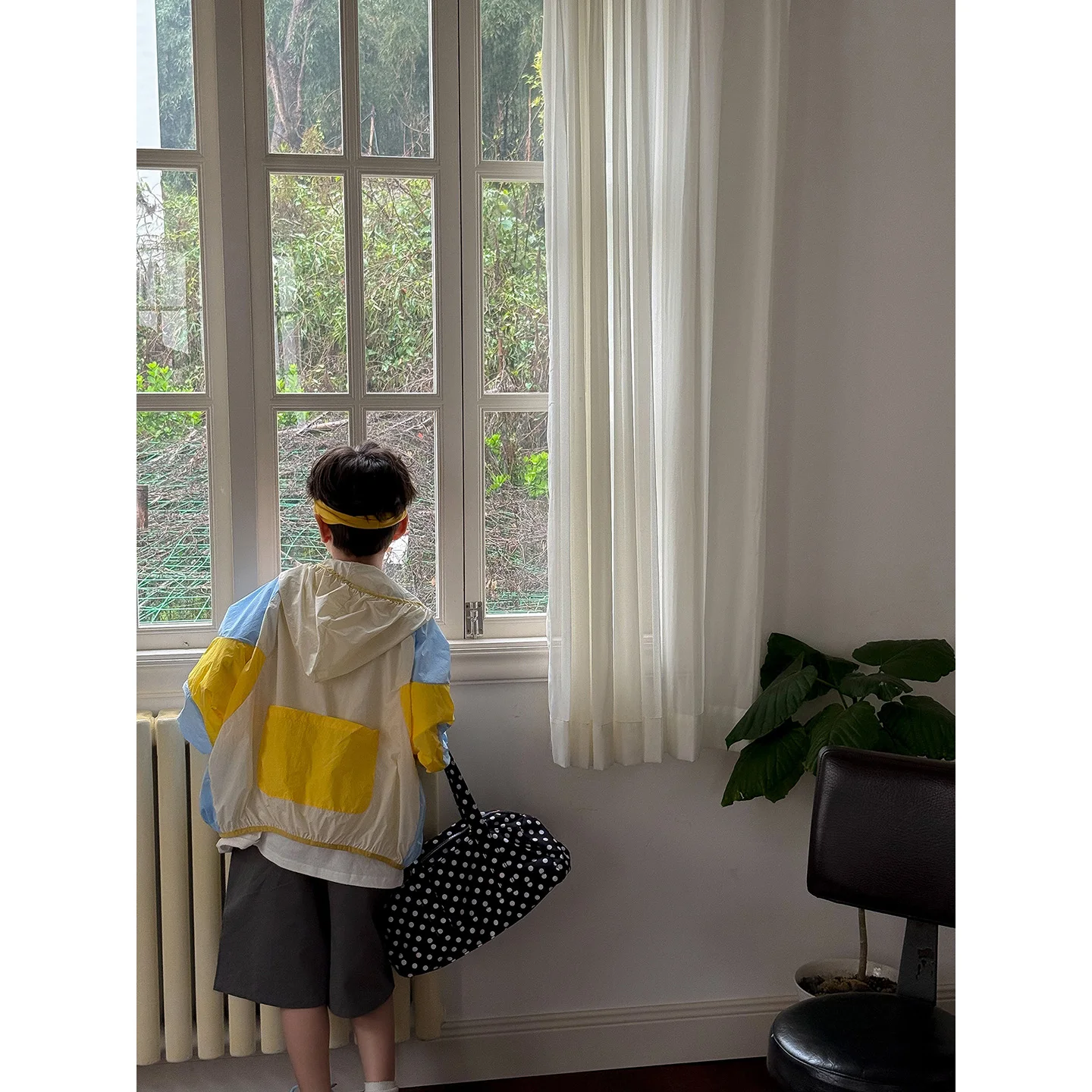 人気 マウンテン パーカー とは？実は、夏のアウトドアに最適な「軽量・涼感」パーカーが登場！
