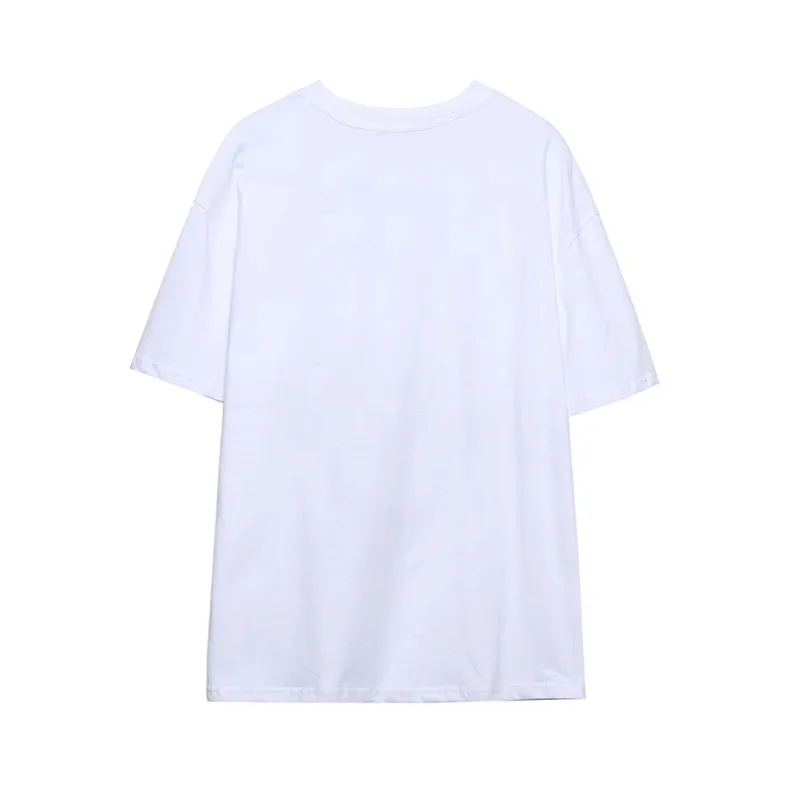 せめて人間らしく tシャツ：通勤風のカジュアルプリントTシャツの実用性とデザイン特徴