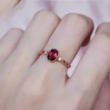 925銀メッキのガーネット風リ ring【女性用・スタイリッシュ・シンプル・カジュアル】