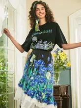 デザイン性高いグレーのTシャツ【女性用・短袖・印刷・ルーズフィット】