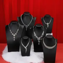 ジュエリーディスプレイ用 ネックレストルソー【首飾り展示スタンド・人形デザイン】