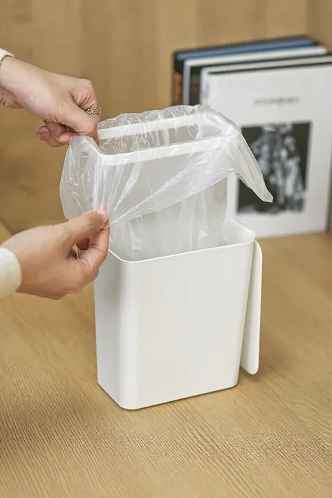 デスク用蓋付きゴミ箱【オフィス用・ミニ・狭形・収納バスケット】