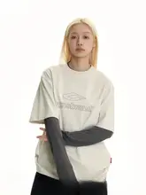 ラインロゴデザインの基本半袖Tシャツ【男女兼用・アメリカンスタイル・フィット】