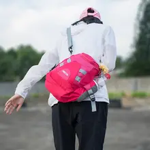 軽量デザインのアウトドアサコッシュバッグ【多層収納・旅行用・夏用】