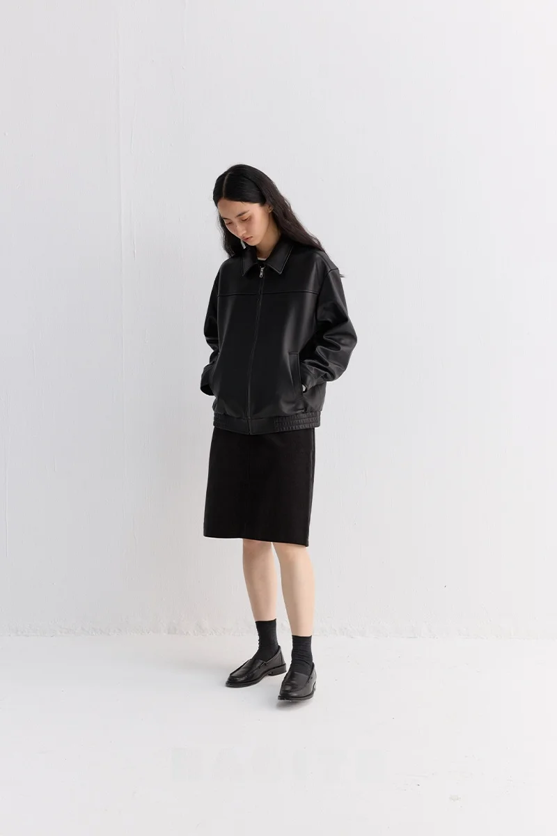 Zara レザージャケットを選ぶべきか？HABITSのPUレザーショートジャケットが通勤とオフシーズンでどう活躍するのか