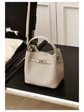 女性用 牛革製 バケツバ ッグ【通勤ファッション・ショルダーストラップ付き】