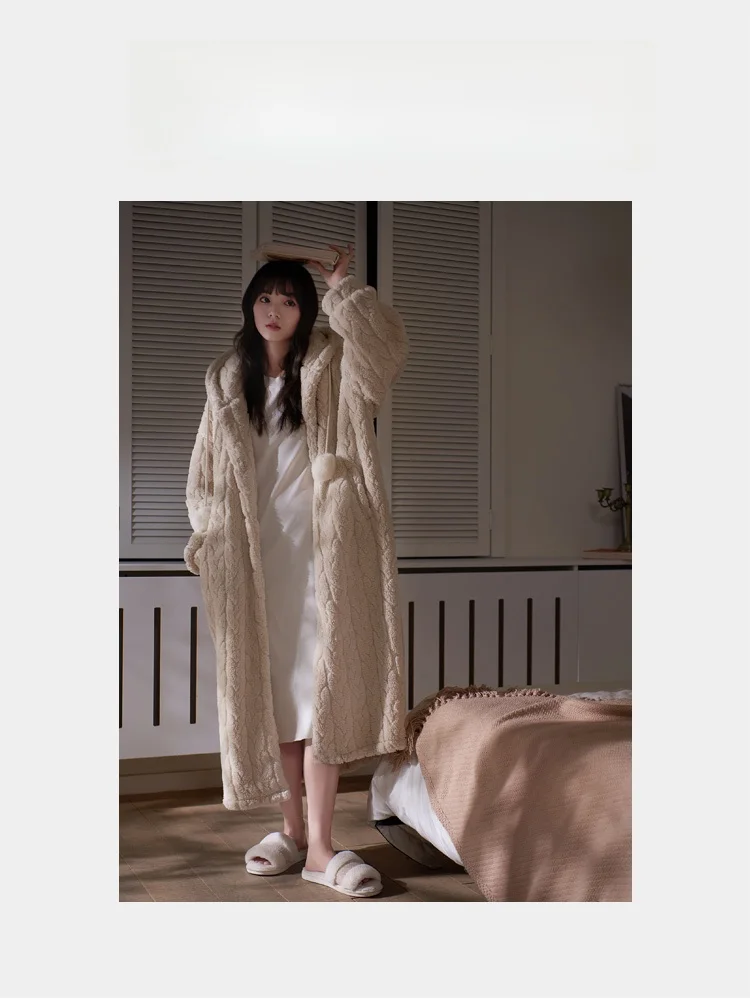 冬の夜にふと温もりを求めるとき、どんな生地が最適なのか？