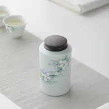 手描き春雪デザインの陶器製茶葉保存容器【小サイズ・密閉タイプ】