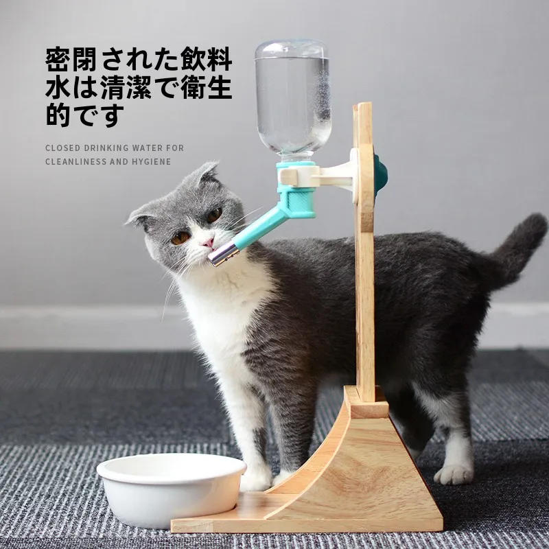 猫飼いが買ってよかったもの・悪かったもの正直に言う | ペット用掛け式水飲み器の湿り防止仕組みと自動給水機能