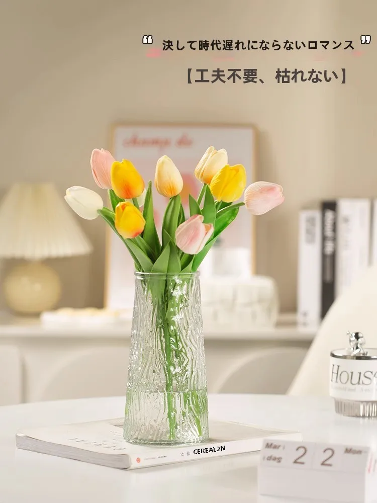 おうち時間を豊かにするおすすめアイテム｜5色混合造花セットの選び方と空間調和の秘密