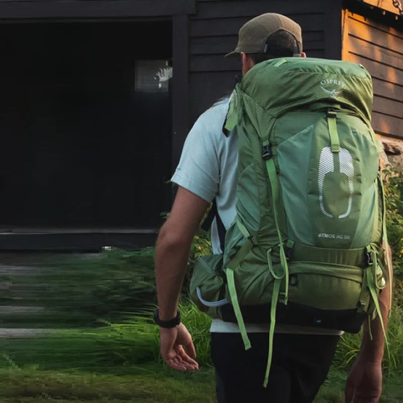 OSPREY ATMOS AG 50L アウトドア登山リュック【大容量・男性用・エアフロー設計】
