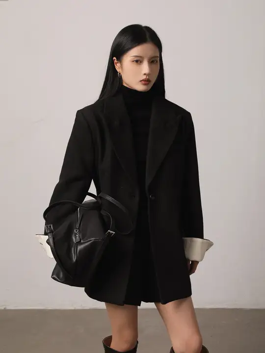 暖かな印象のテーラードジャケット【女性用・一粒ボタン・加厚綿入り】