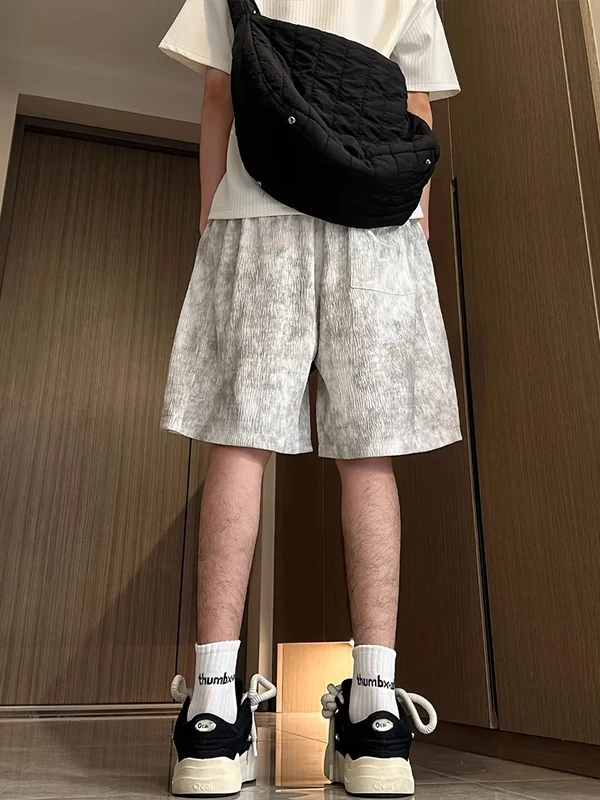夏のショートパンツで失敗しないコーデは？Eypiaのタイダイ柄パンツが解決する理由