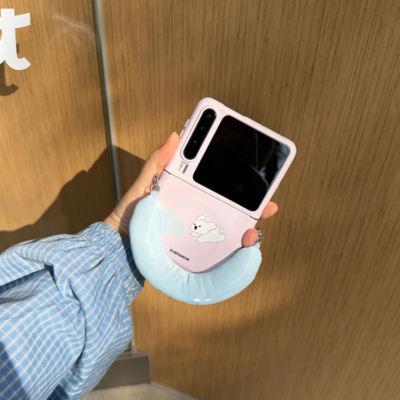 スマホケース おしゃれ 大人 どんなものがあるの？個性的で使える手帳型ケースの選び方を解説