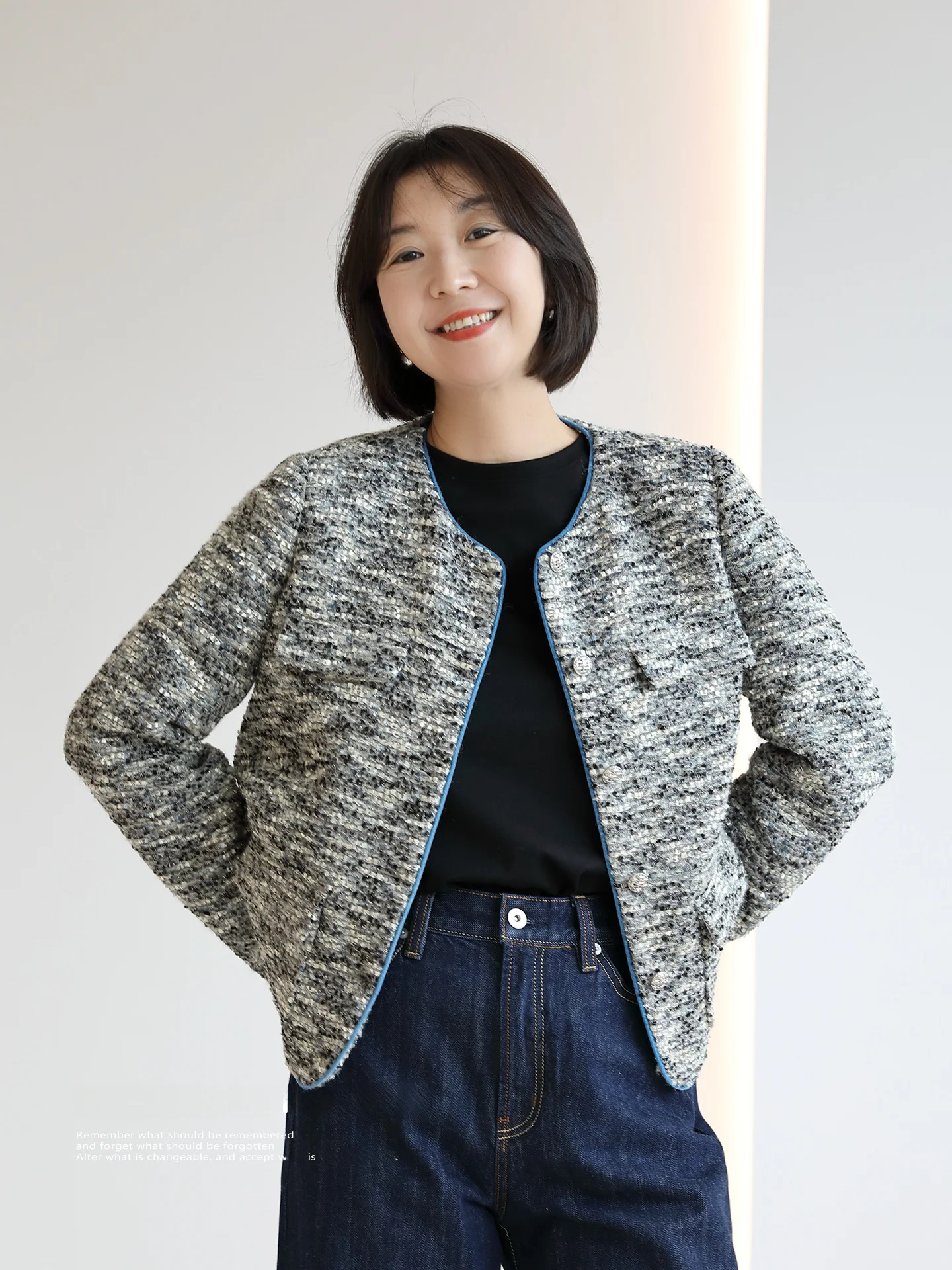 グレージュの服は本当に上品なのか？その本質と、日常に取り入れるための3つのポイント