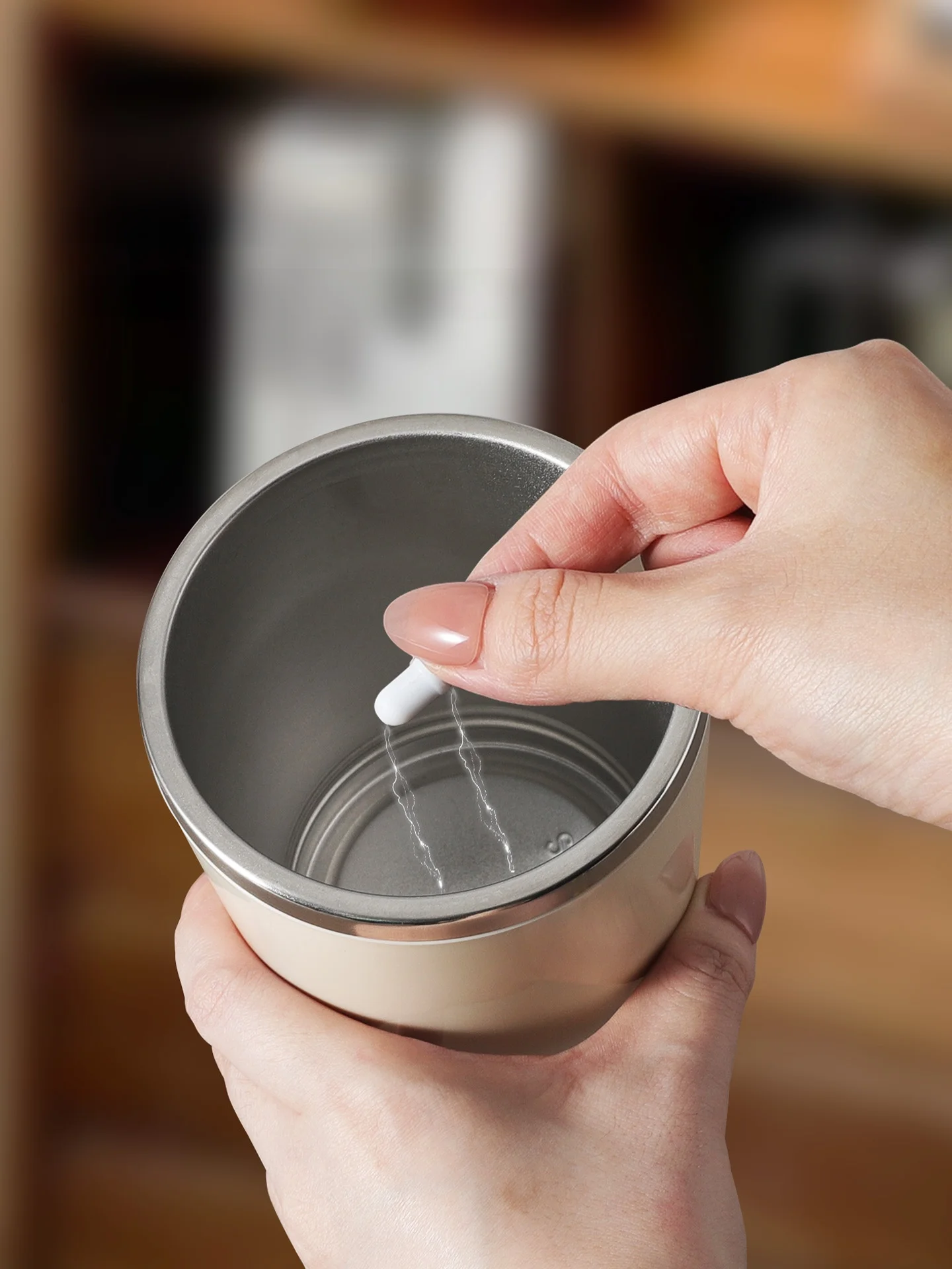 豆から挽けるコーヒーメーカーを選ぶべきタイミングは？