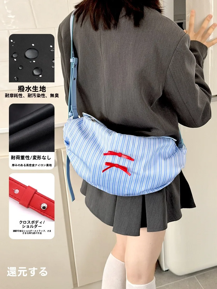 キャリーオンバッグ おすすめの軽量通勤タイプ：more u see 木と石 パールホワイトショルダーバッグ