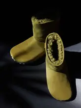 柔らかいムートンのトレンディな雪用ブーツ【優れた柔らかさ・一体型デザイン】