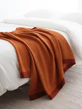 シンプルデザインのミニブランケット【オレンジ・ソファ用・旅行・昼寝】