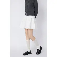 白色の松緊ウエストレース刺繍スカート【春用・女性用】