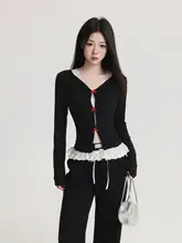 レディース 長袖ニットTシャツ【黒・レースデザイン・フィット感・春秋用】