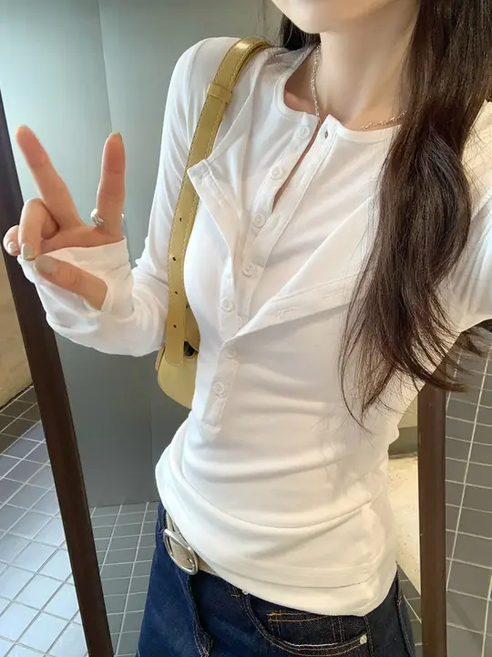 リボンデザインの長袖Tシャツ【ラサール天絲・白・女性用・スリムフィット】（セットアップ対応）