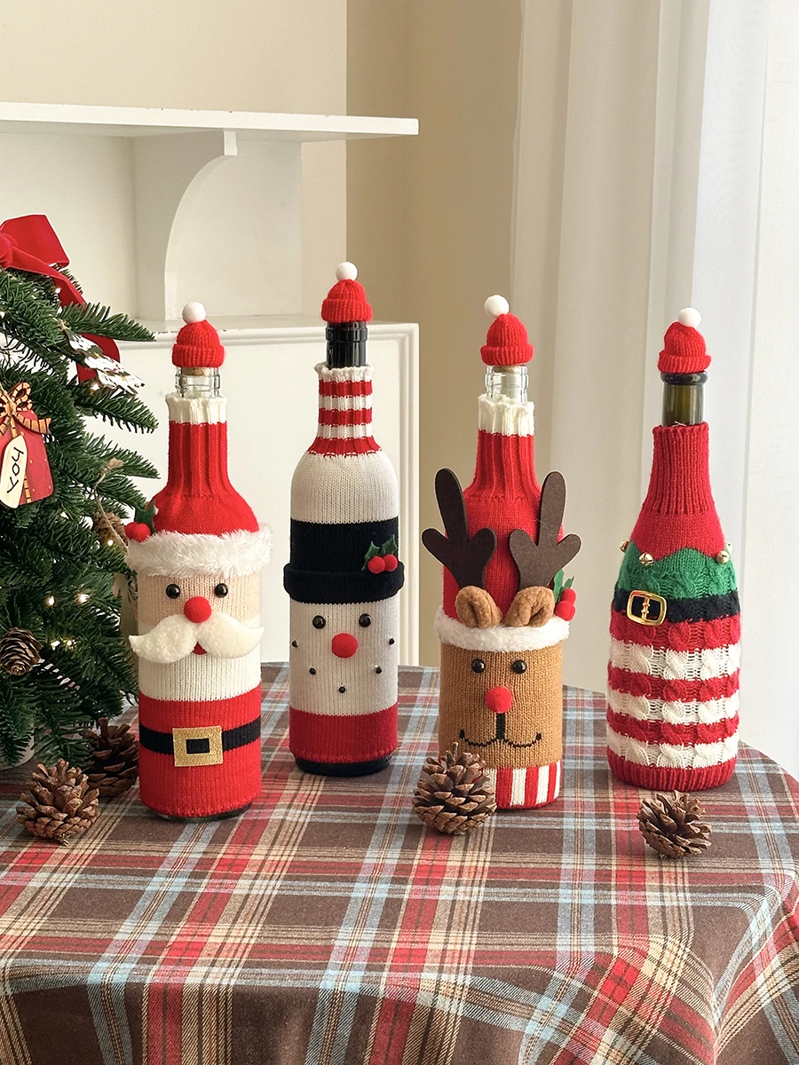 ワインボトルカバー クリスマス用サンタデザイン 4個セットの実用性と使い方