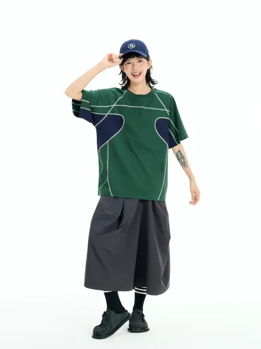 カラーブロックデザインのスポーツカジュアルTシャツ【ラウンドネック・半袖】