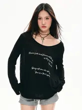 ロゴプリントの長袖Tシャツ【夏用・薄手・フィット・ブラック・中長丈・UVカット】