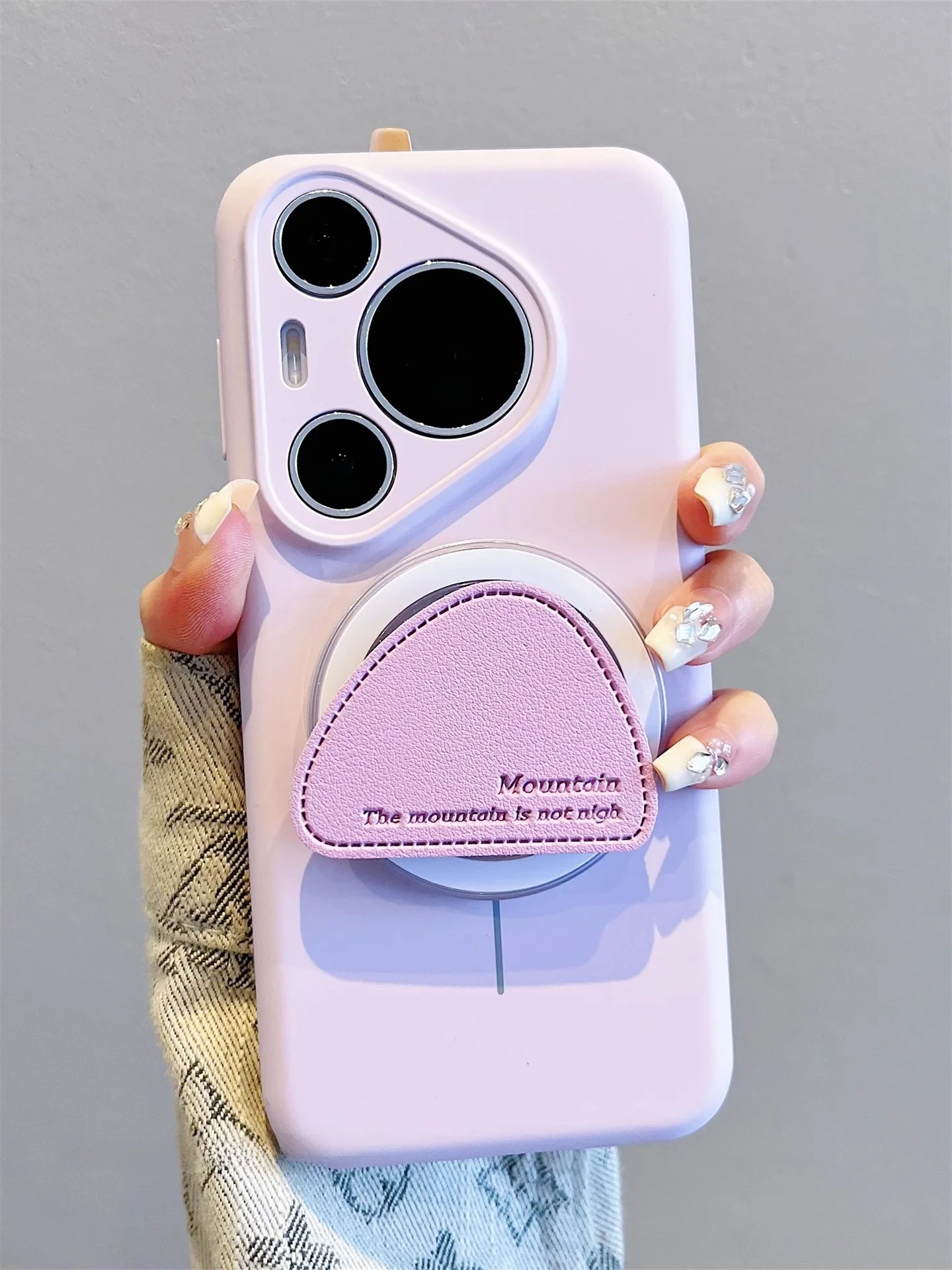 華為Pura80Pro対応液体シリコンスマホケース：マグネットスタンドと耐衝撃性の実証