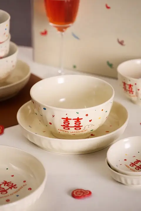 高級なデザインのカトラリーセット【結婚祝い・実用的・華やかな飾り付け】（セットアップ対応）