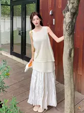 ノースリーブニットの切り替えタンクトップ＆プリーツスカート【夏用・柔らかい雰囲気・女性用】（セットアップ対応）