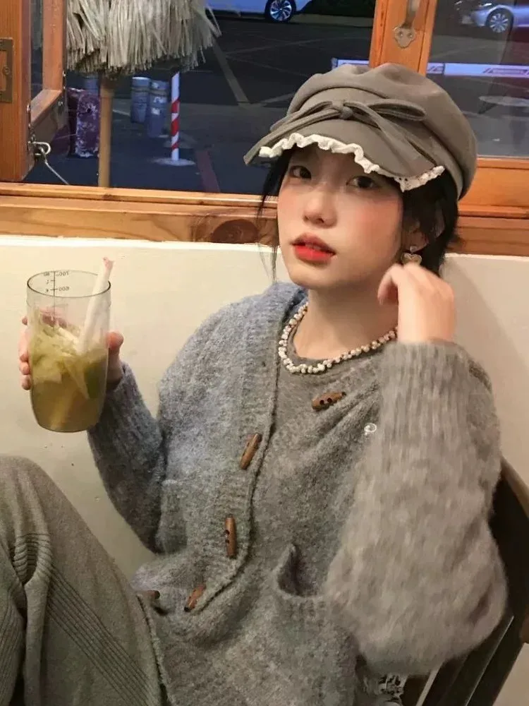 ビーニー帽とベレー帽の違いは？レディースに合うスタイルを決めるには？