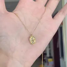 18Kゴールドメッキ ダイカットペンダント ネックレス【上品なデザイン・鎖骨アクセント】