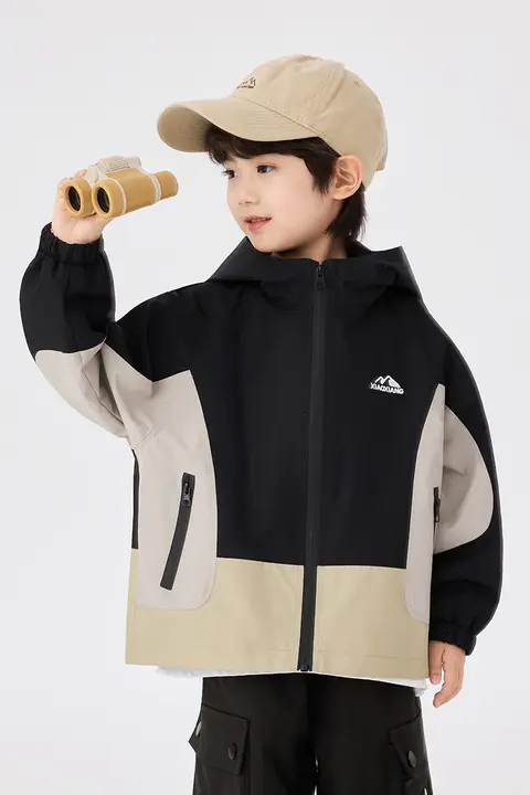 男の子用防水アウター【春秋向け・軽量・快適】