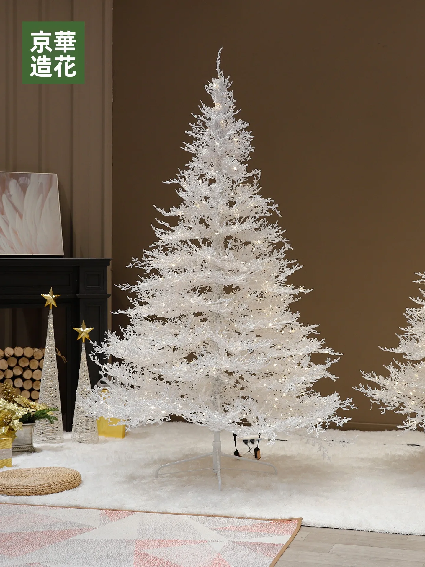 高品質のPE植毛スギクリスマスツリー：12月の季節感を活かした家庭装飾の最適選択