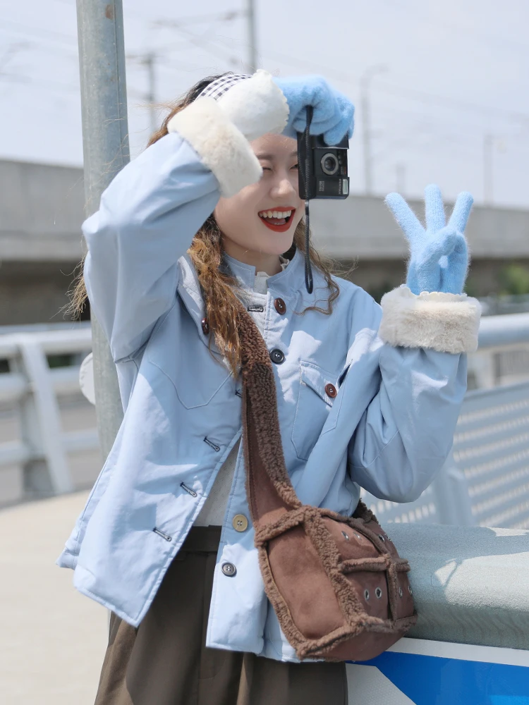 大人可愛い服 50代コーデの完全ガイド｜小立襟ジャケットで自然な甘さを実現