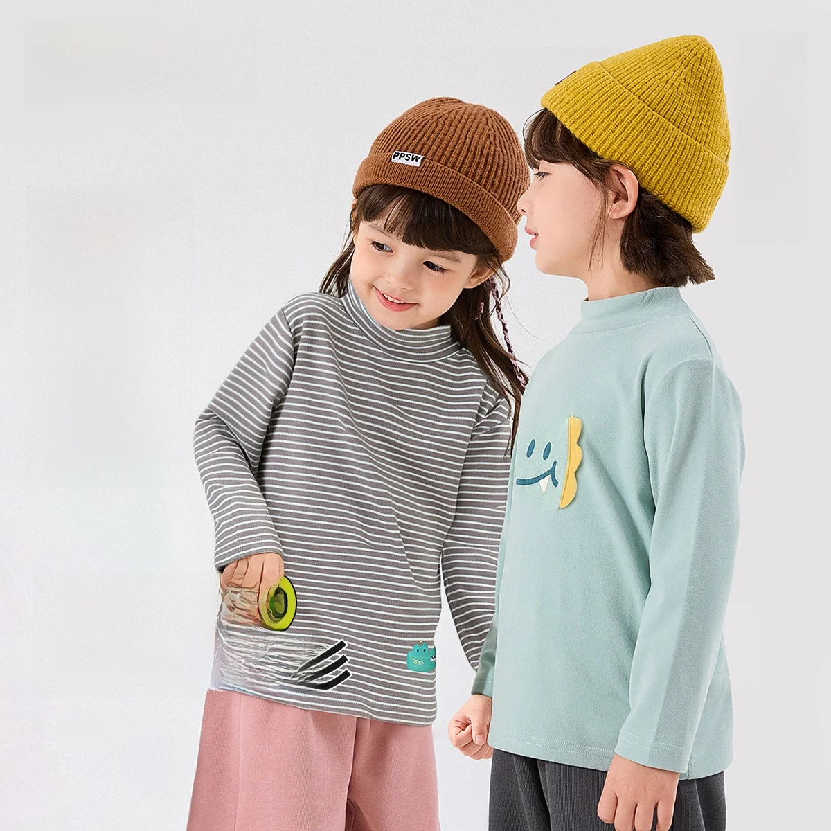 ハイネック長袖Tシャツ【キッズ・秋冬用・極上の柔らかさ】：安いおすすめで品質と価格のバランスを実現