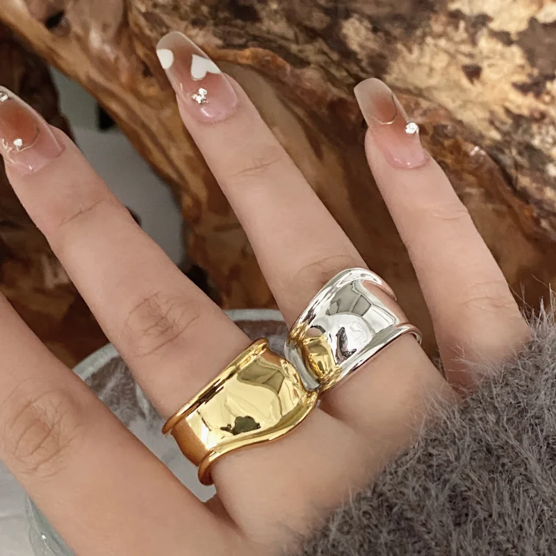 個性的デザインの不規則金属リング：アクセサリー選びの実用的ガイド