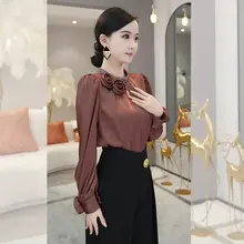 レディース 長袖シャツ【赤・高級感・フレンチスタイル・シンプルデザイン】