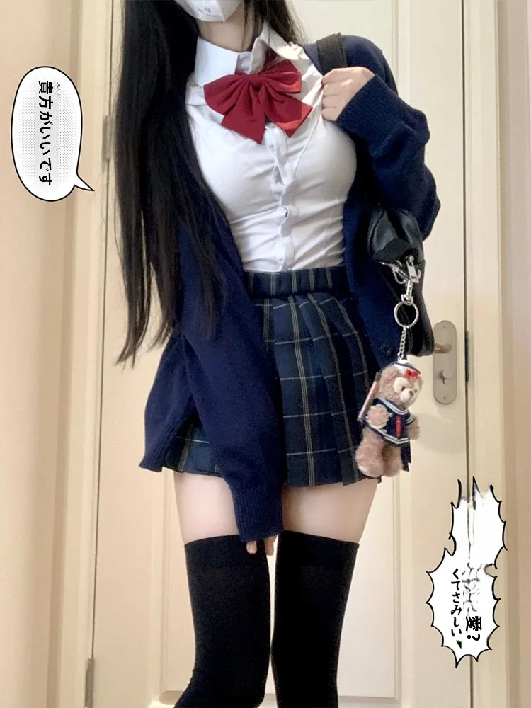 高腰プリーツスカートは中学生女子の秋冬スタイルに最適な選択肢か？