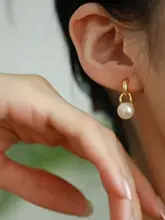 天然淡水パールのイヤリング【フレンチスタイル・上品なデザイン】