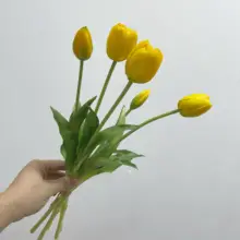 手触りの良い保湿加工のチューリップ風造花【インテリア装飾・ピンクの花束・リビングデスク用】