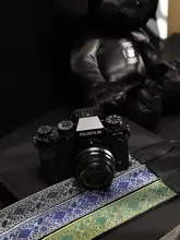 カメラストラップ 刺繍 エスニック調 一眼レフ ミラーレス デジタルカメラ用 「camin」