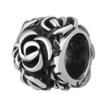 海賊船デザインのシルバーアクセサリー ペンダントネックレス【カジュアル・ロックバンドスタイル・鎖骨チェーン】